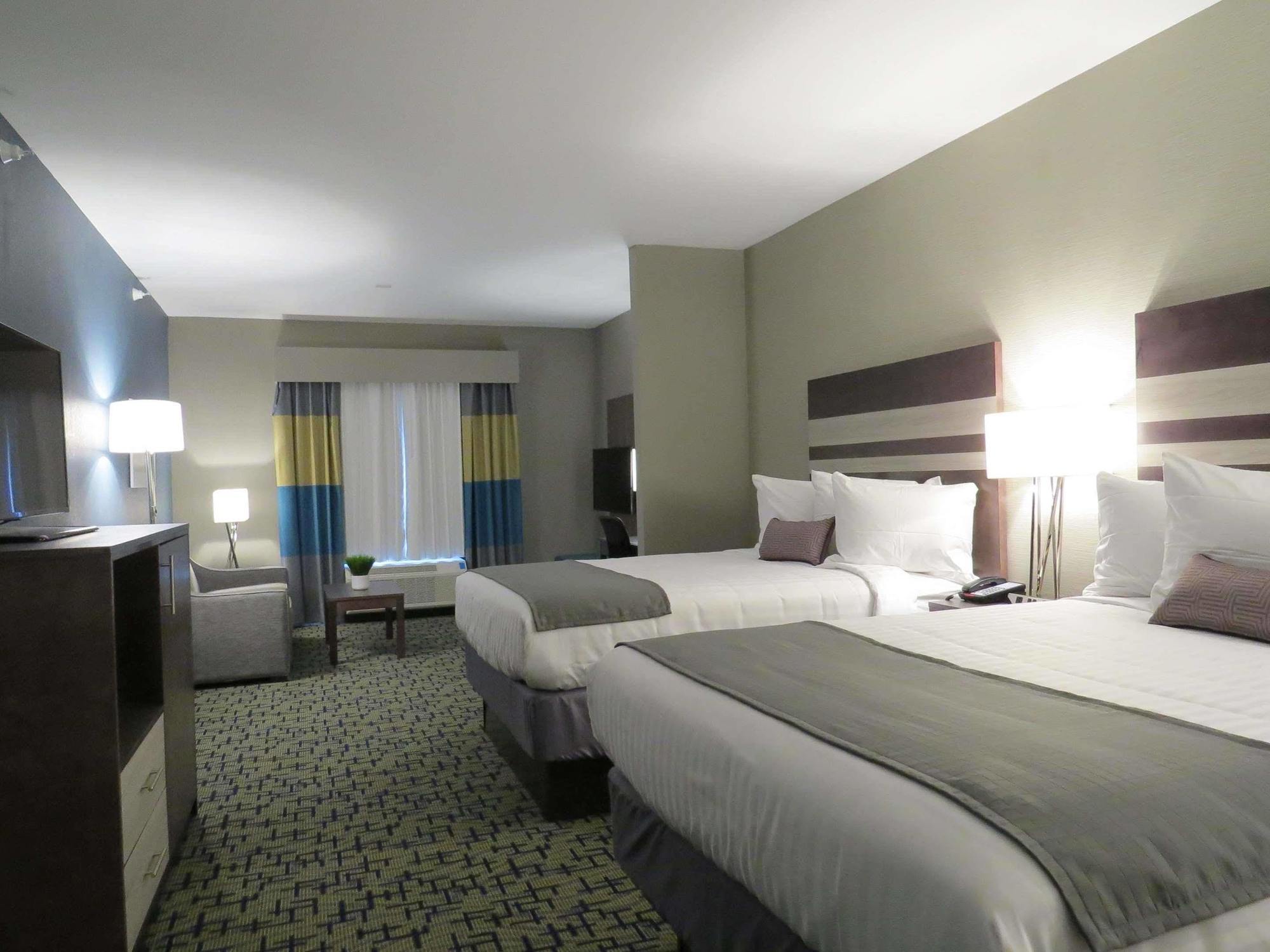 Spark By Hilton Erie Kearsarge Exterior photo